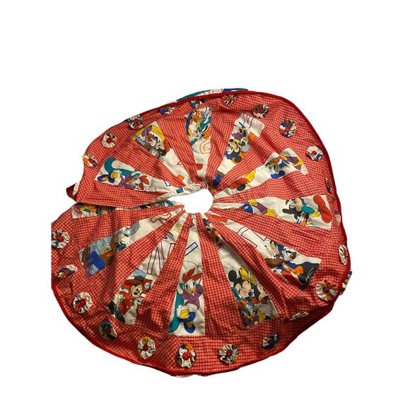 Vintagecore Handmade Disney Character Tree Skirt Patchwork Red 48" - Picture 1 of 7